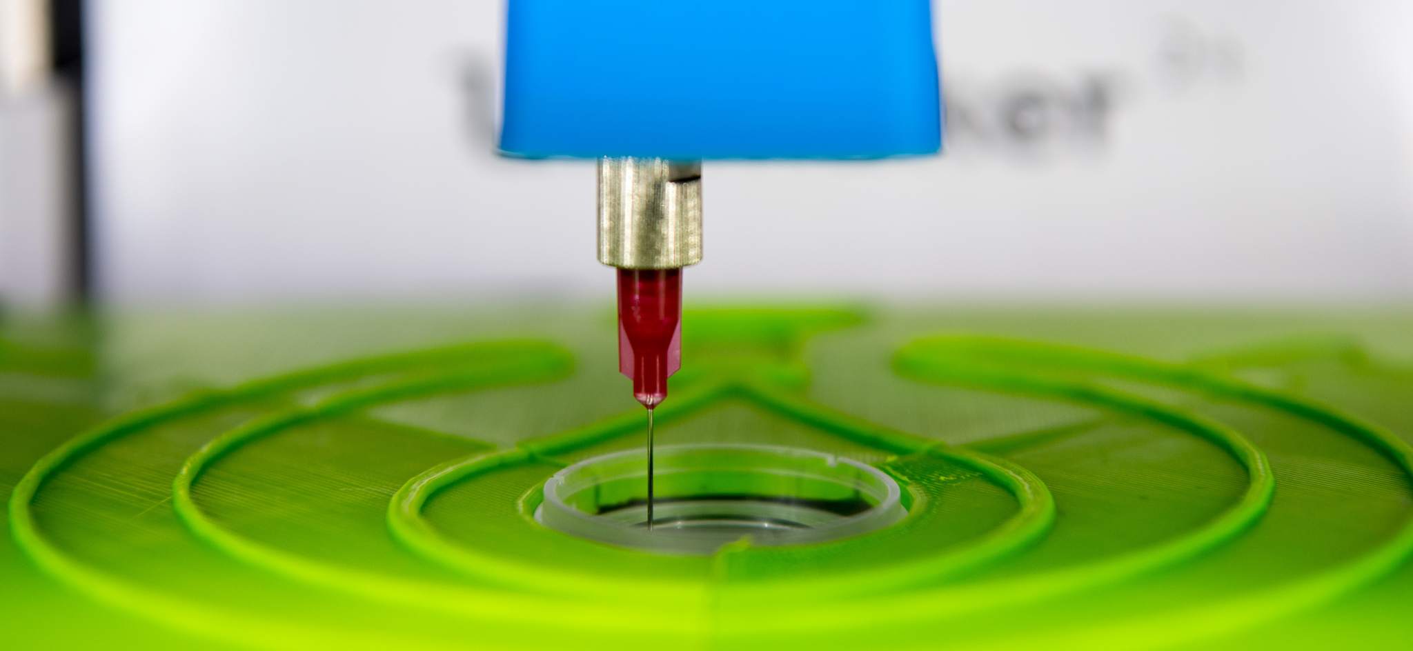 The printer in action. Image via: Technical University of Munich