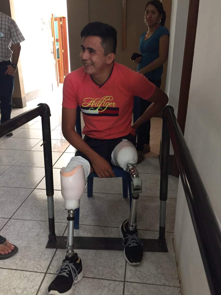 From LifEnabledInc on Twitter: "Valmer worked in the fields before an accident severed his legs 2 years ago. Today he walked like a rock star."